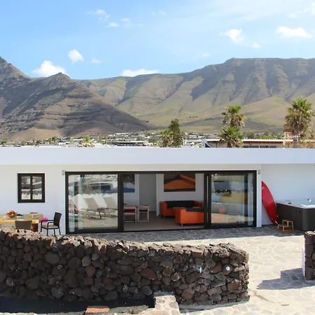 Villa Daidas House With Hot Whirlpool In